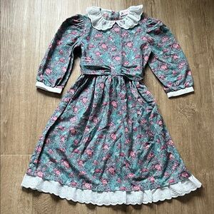 Vintage Elegant Petite Élégance Floral Kids Dress with Lace Details Size 10